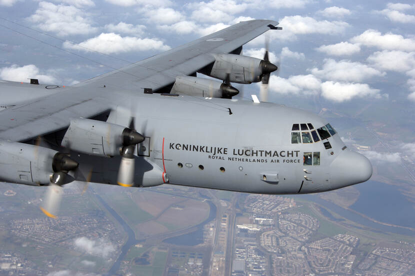 C-130 Hercules-transportvliegtuig.