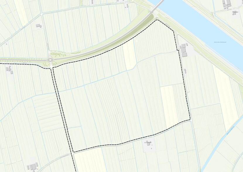 Kaart met daarop omlijnd het locatie-alternatief voor een extra locatie grootschalige munitieopslag in Zoelen Oost, gemeente Buren, Gelderland.